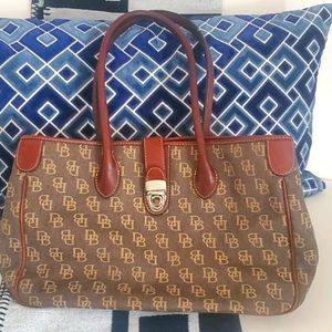 Vintage Dooney & Bourke Tote